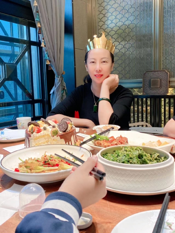 红红的第二张照片--吉安相亲服务中心