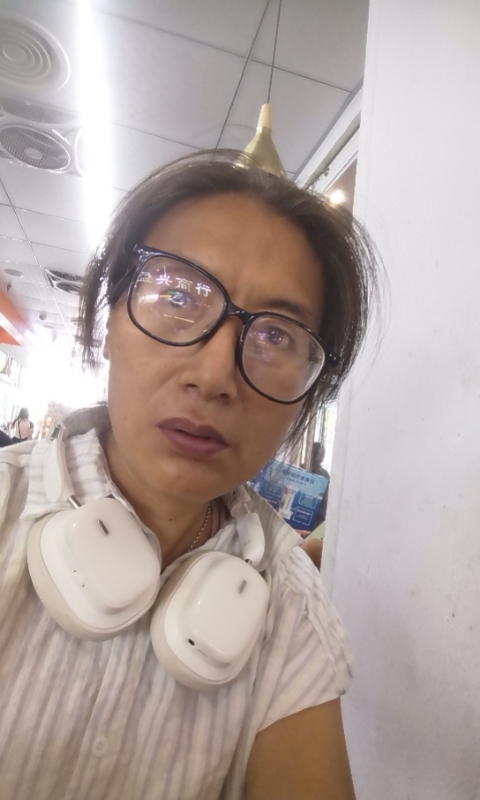 冬天的蔷薇的第三张照片--吉安相亲服务中心