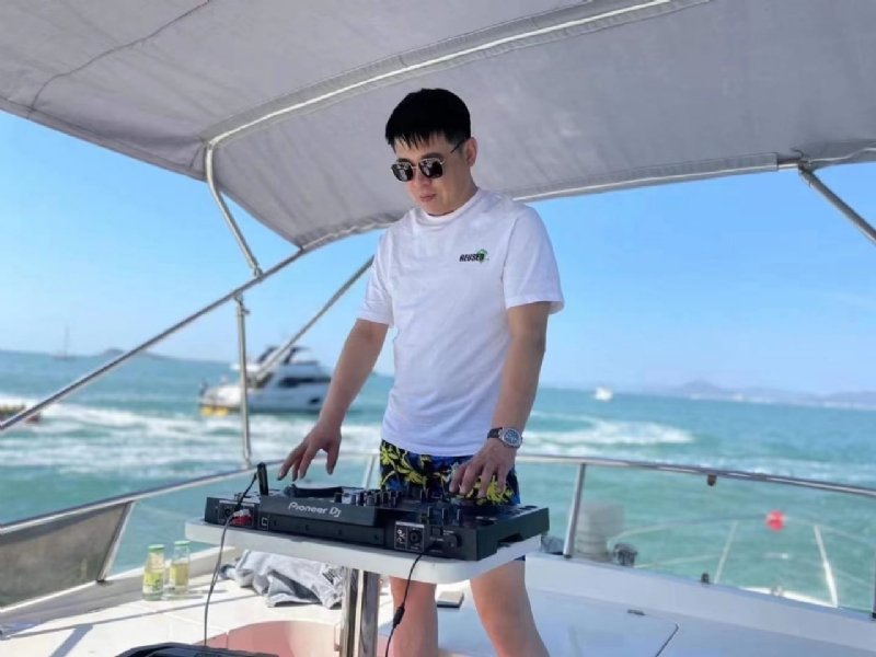 魔盒的第一张照片--吉安相亲服务中心
