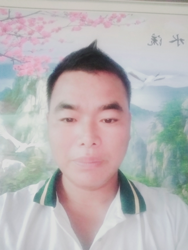 阳光男孩的第二张照片--吉安相亲服务中心