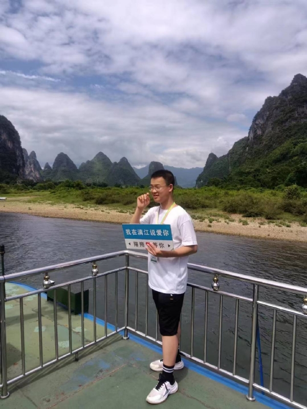 决胜时刻的第三张照片--吉安相亲服务中心