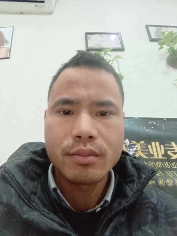 liuliyong的第一张照片--吉安相亲服务中心