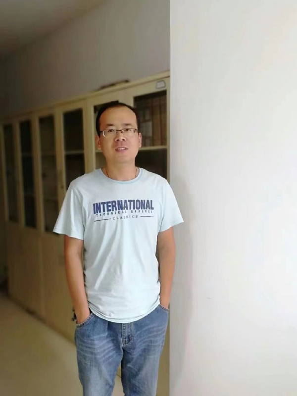 黄土麦田的第三张照片--吉安相亲服务中心