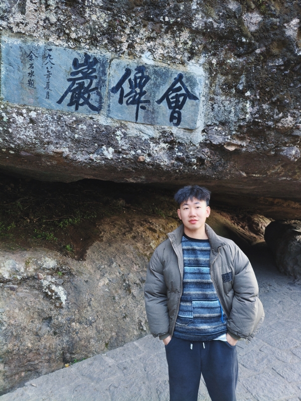 帅邓拖网速的第二张照片--吉安相亲服务中心