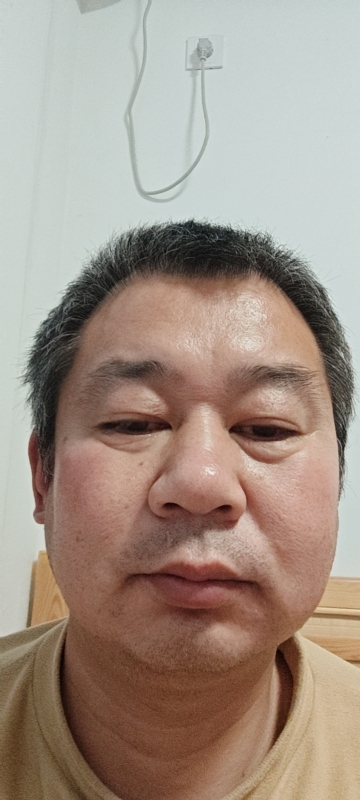 龙万的第一张照片--吉安相亲服务中心