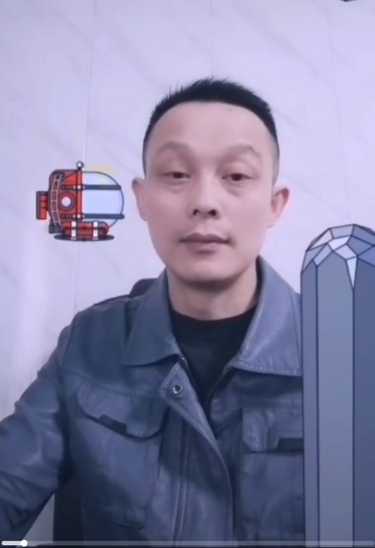 易进的第三张照片--吉安相亲服务中心