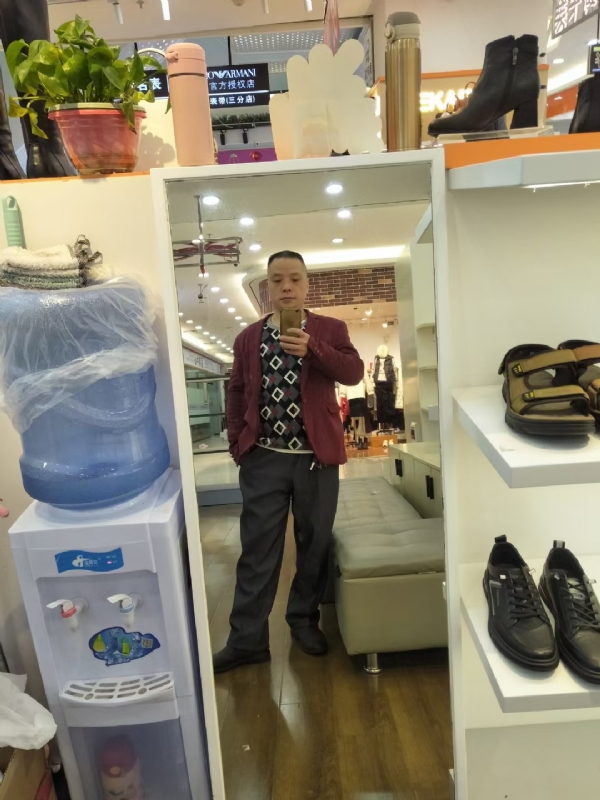 真诚征婚的第四张照片--吉安相亲服务中心