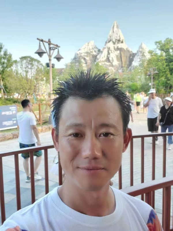 艾氏涂料博的第一张照片--吉安相亲服务中心