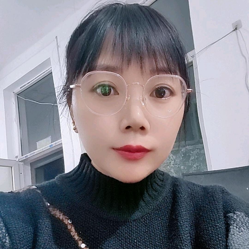 贺茂芳的第一张照片--吉安相亲服务中心
