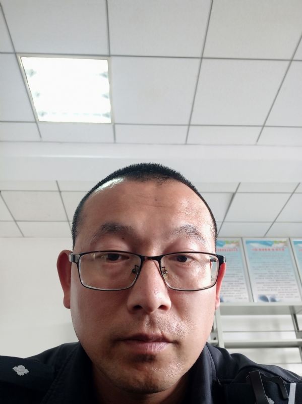 布鲁斯贺的第三张照片--吉安相亲服务中心
