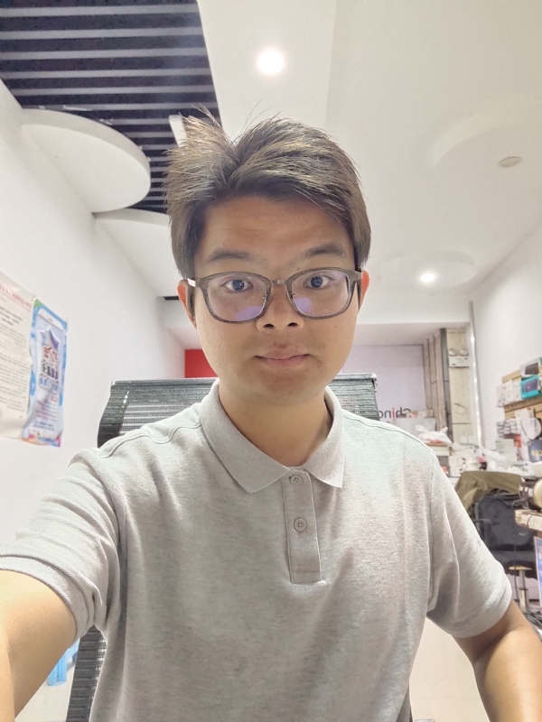 华兴通讯的第一张照片--吉安相亲服务中心