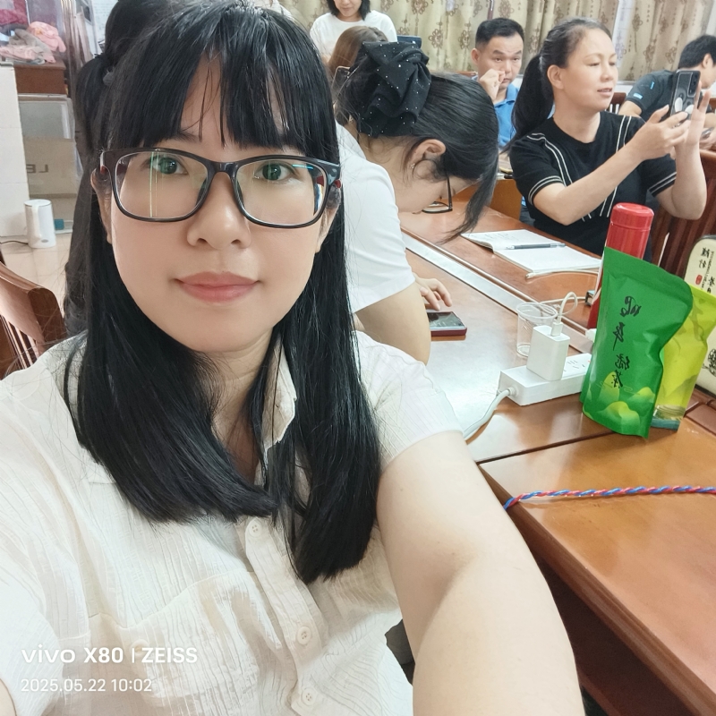 雯城慧敏的第一张照片--吉安相亲服务中心
