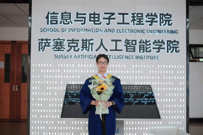 陈潇的第三张照片--吉安相亲服务中心