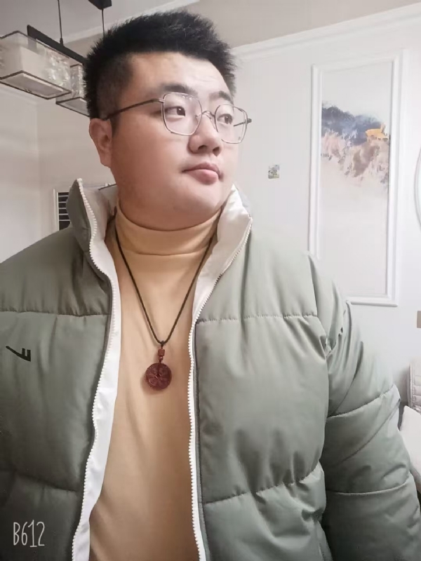 浦宁先生的第一张照片--吉安相亲服务中心