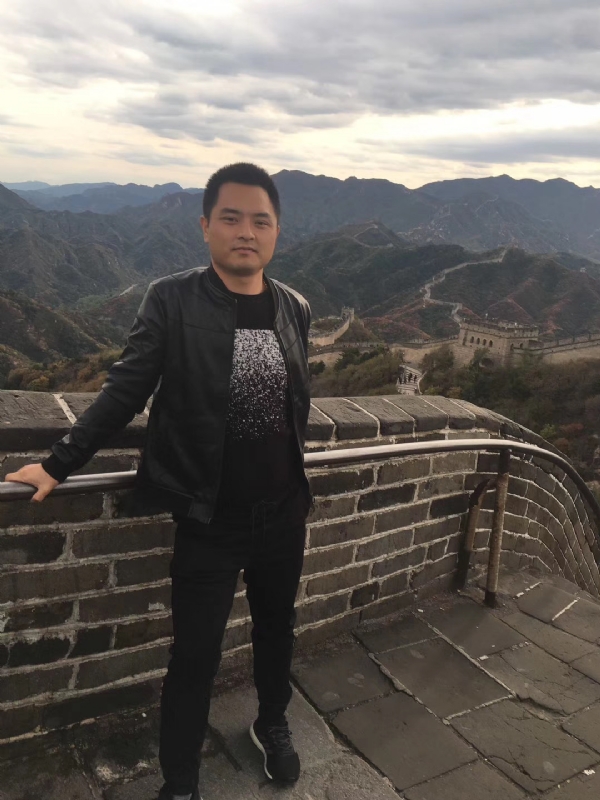 海阔天空的第一张照片--吉安相亲服务中心