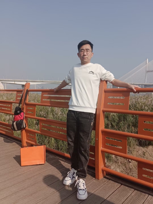 黑白的第一张照片--吉安相亲服务中心