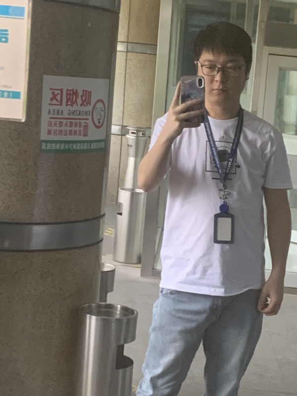 潜伏的第一张照片--吉安相亲服务中心