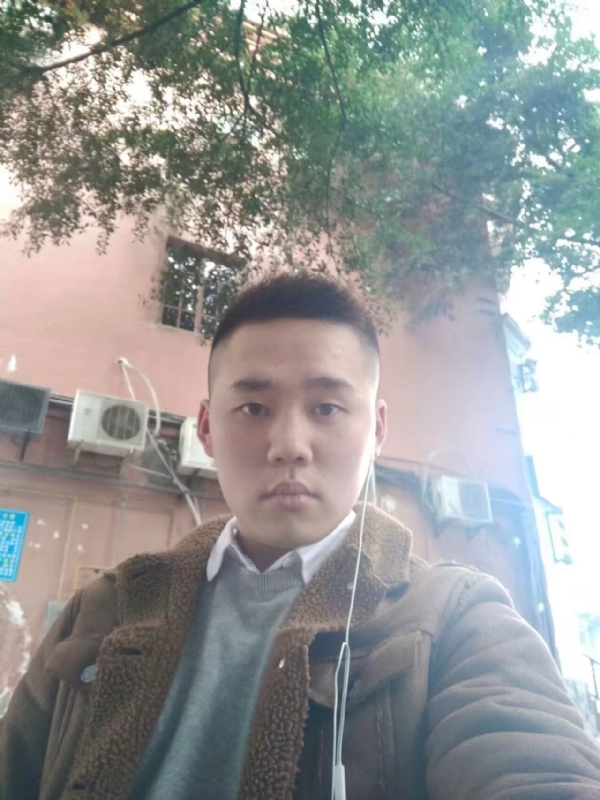 想了很久的男人的第一张照片--吉安相亲服务中心