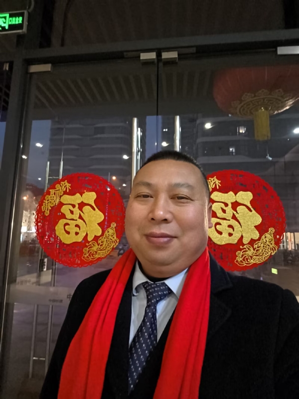 半百悟红尘的第一张照片--吉安相亲服务中心