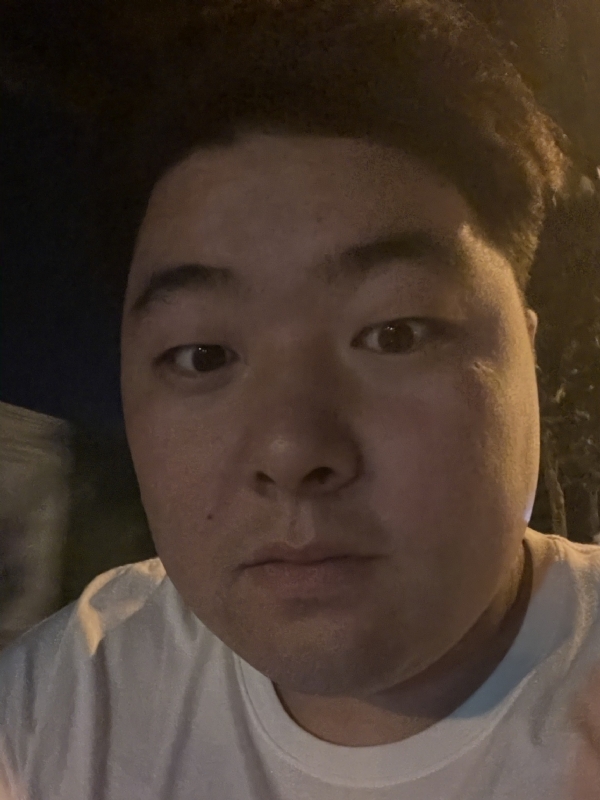 丹尼的第一张照片--吉安相亲服务中心