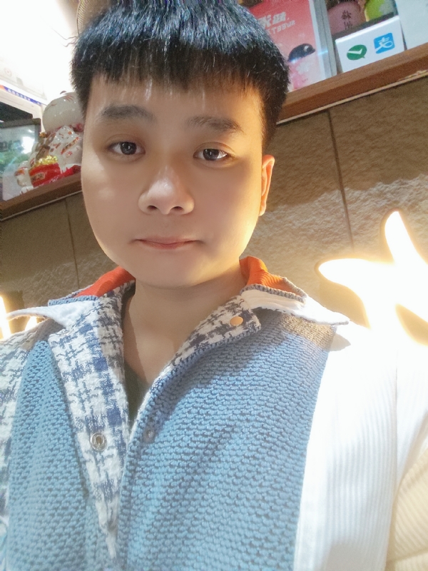 侯侯的第一张照片--吉安相亲服务中心