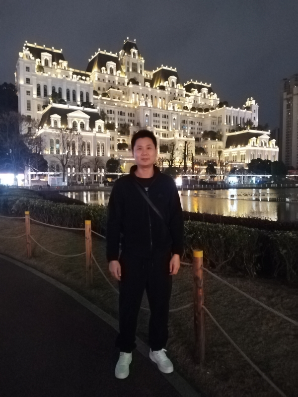 另一半的她的第三张照片--吉安相亲服务中心