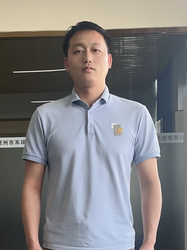 鹊桥的第一张照片--吉安相亲服务中心