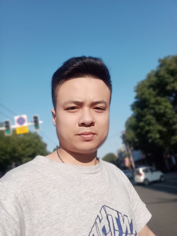 简简单单的第一张照片--吉安相亲服务中心