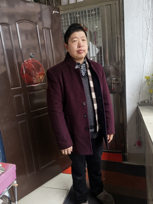 卢显澳的第一张照片--吉安相亲服务中心