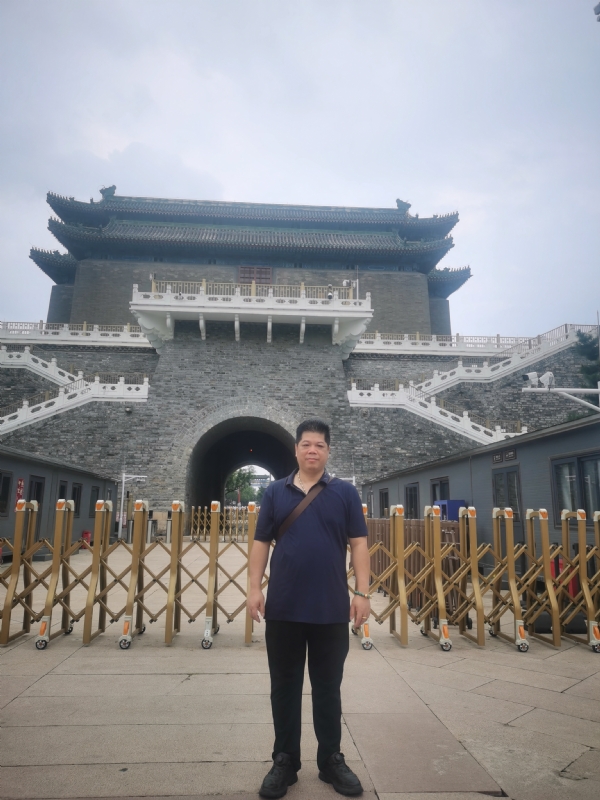 伟哥的第一张照片--吉安相亲服务中心