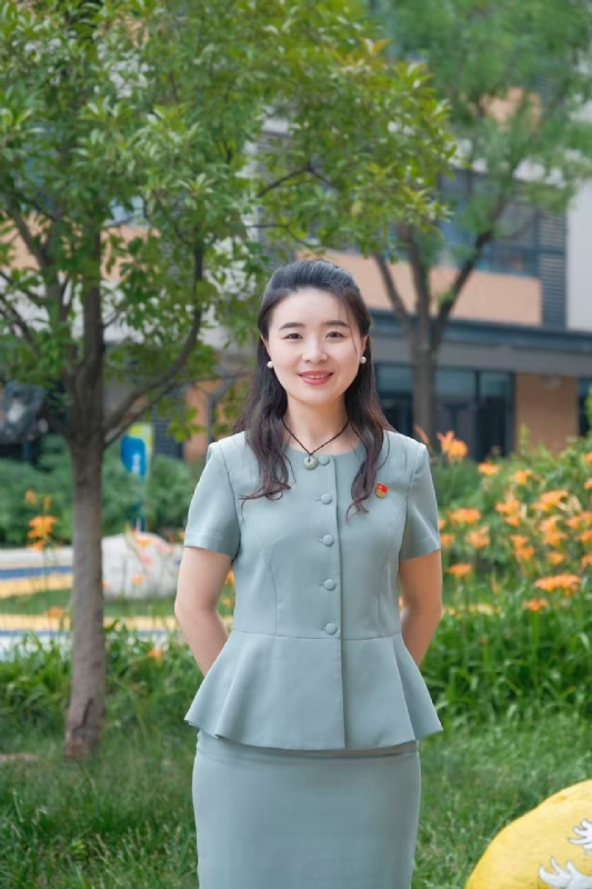 弯弯的第一张照片--吉安相亲服务中心