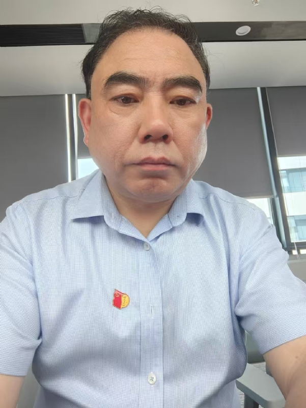 邹先生的第三张照片--吉安相亲服务中心