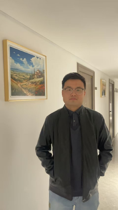 半瓶子的第四张照片--吉安相亲服务中心