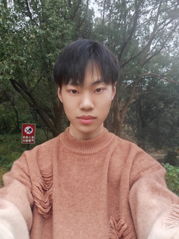 祤辰的第三张照片--吉安相亲服务中心