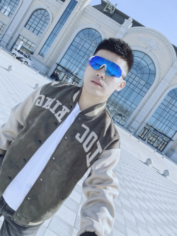 Fine超的第一张照片--吉安相亲服务中心